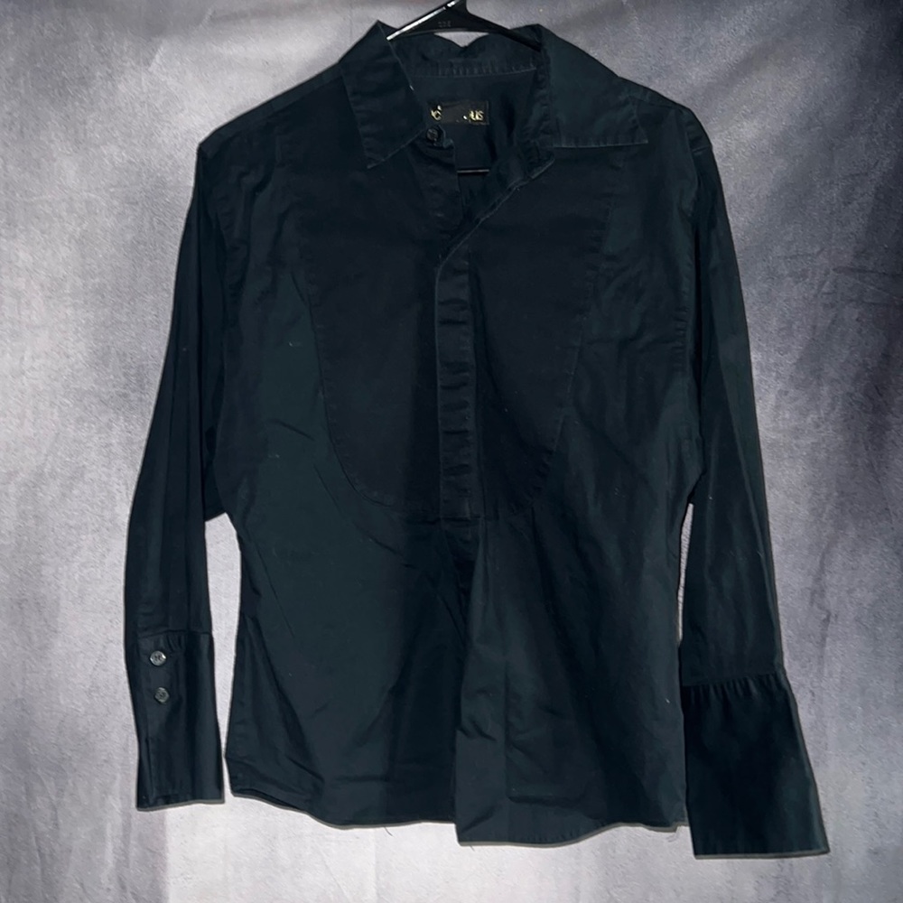 Elegant button up top